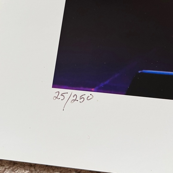 Michael Bublé Autographed Poster 16x20 Rock Paper Photo (25/250) - Picture 5 of 6